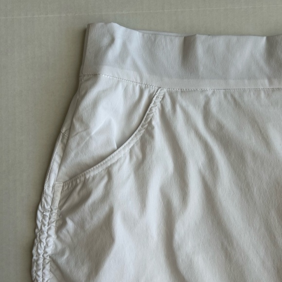 NWT Columbia Women’s White Omni-Shade Active Fit Skort XXL **FLAW** - Picture 11 of 13